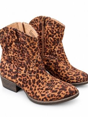 Coconuts by Matisse Casidy Leopard Western Booties 8M